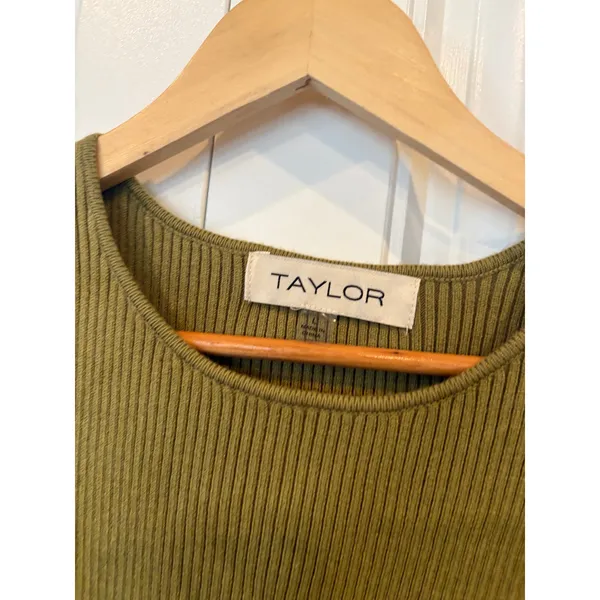 Taylor‎ Green Tank Maxi Dress Size large - Image 6