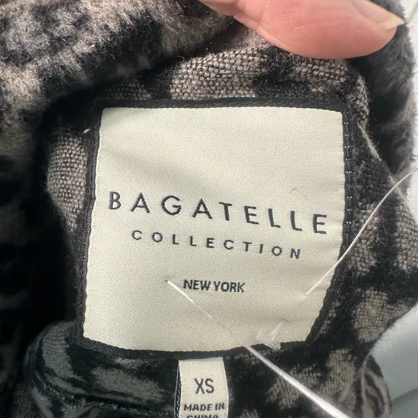 Bagatelle Gray Animal Print Wool Button Down Shacket Size XS EUC - Image 7