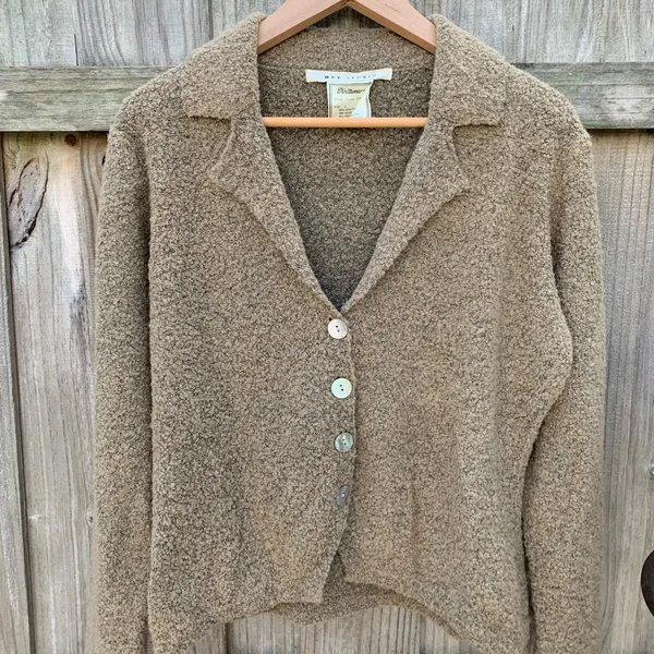 Y2K Max Studio Sweater - Image 3