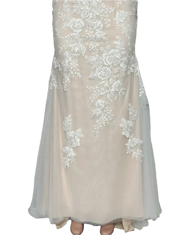 LULUS Luxe Endless Dedication Embroidered Off-the-Shoulder Dress, White, 6 (US) - Image 10