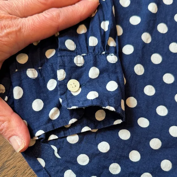 J. Crew Blue Polka Dot Blouse with Ruffle Detail Size Small C2-010 - Image 4
