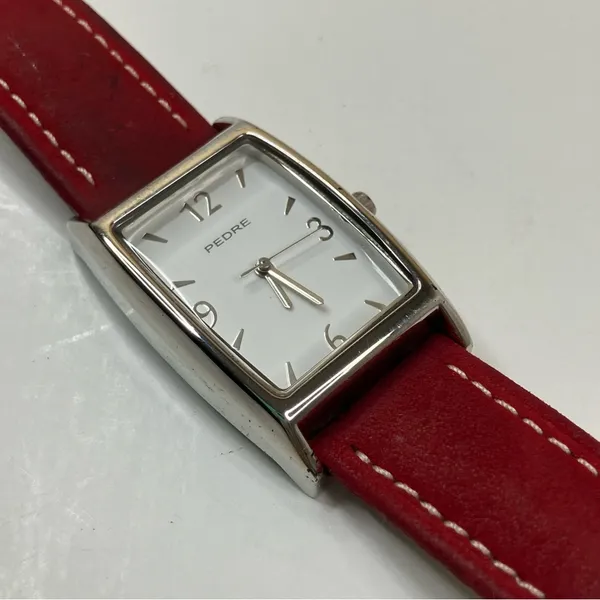 Pedre | Vintage Red Genuine Leather Silver Watch - Image 2