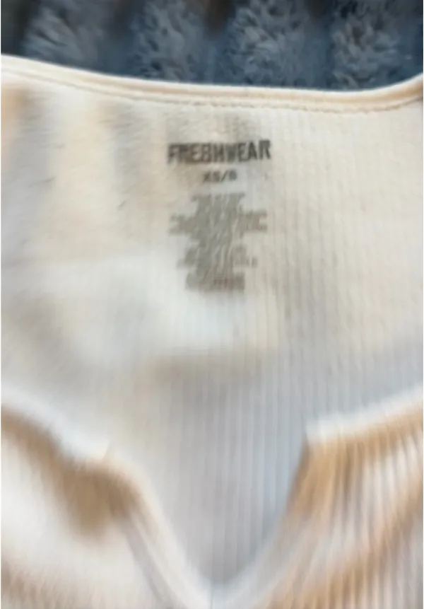 Buckle Crop Top White Short Sleeve - Image 3