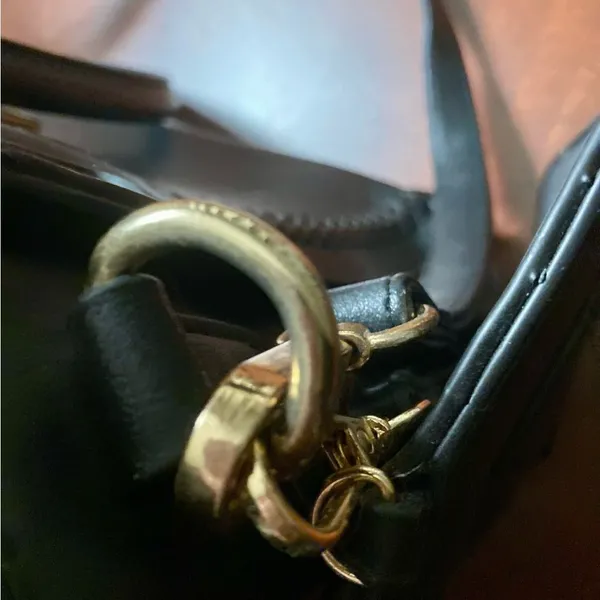Large black women’s  3-piece handbag set - Image 14