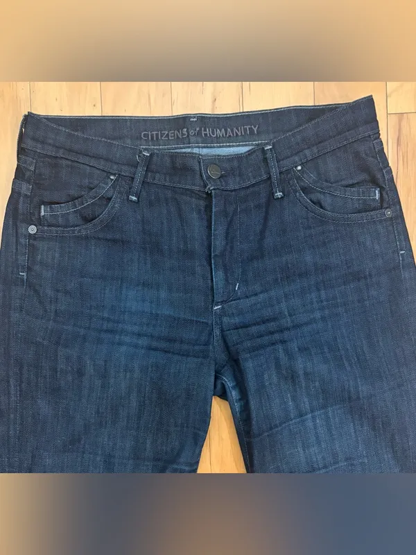 CITIZEN OF HUMANITY MID RISE HUTTON WIDE LEG FLARE DARK WASH SIZE 30 Inseam 34 - Image 6