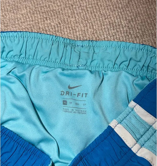 Nike Dri-Fit Shorts Women’s - Image 3