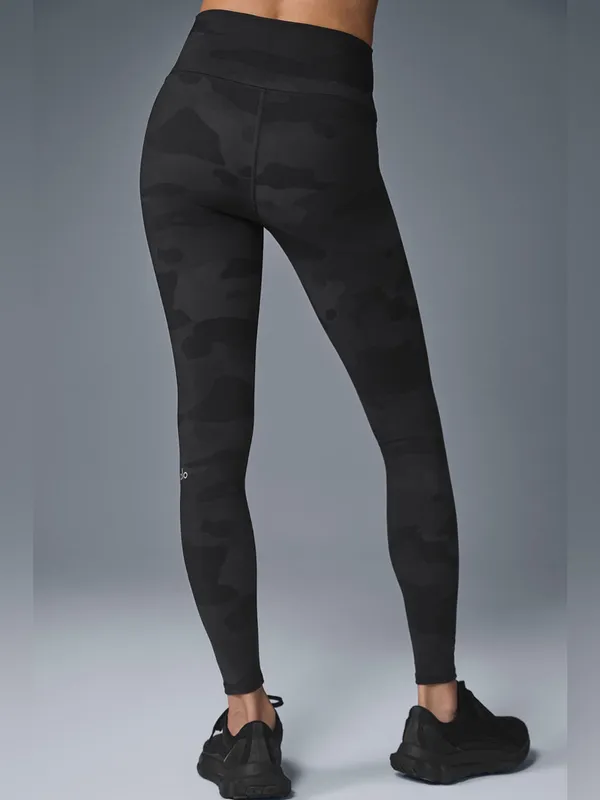 Alo Yoga High-Waist Camo Vapor Leggings - Image 4