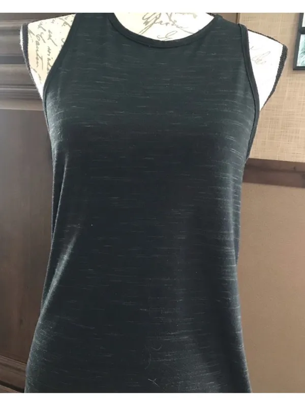 Nike Black Women's Performance Tank Top - Image 2