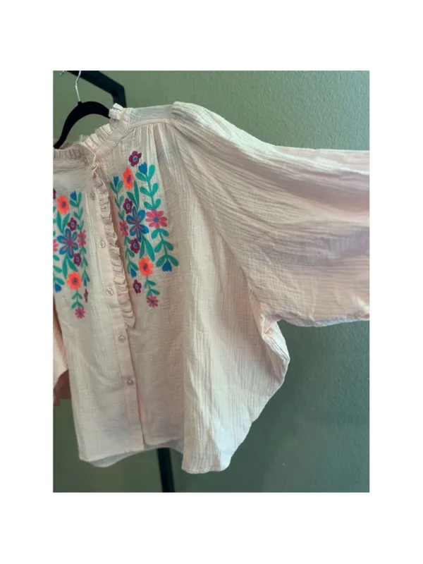 Size S Easel Los Angeles Embroidered Cotton Gauze Shirt Top in Blush - Image 8