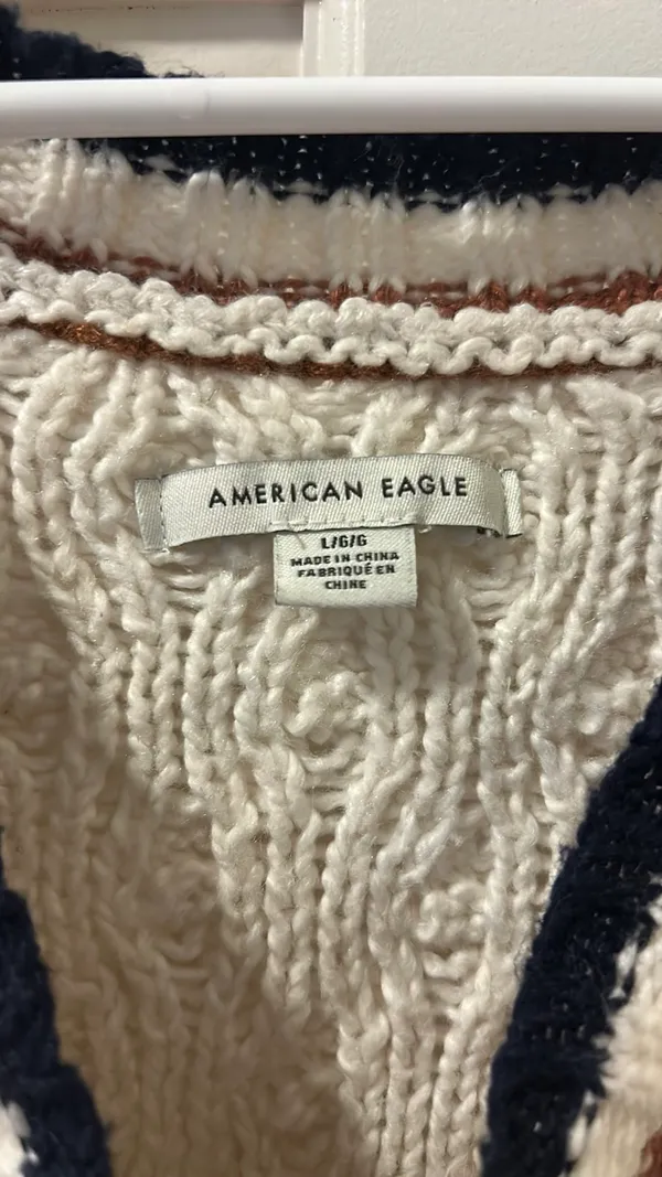 American Eagle Sweater - Image 3