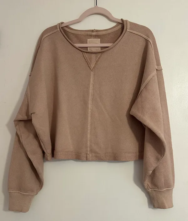 Cropped Crewneck - Image 2