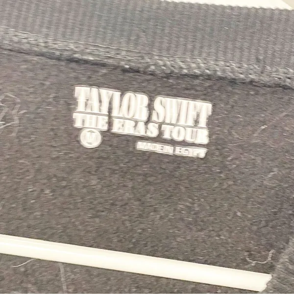 Taylor Swift Size Medium 2023 Eras Tour Black Hoodie Rare Merch - Image 3