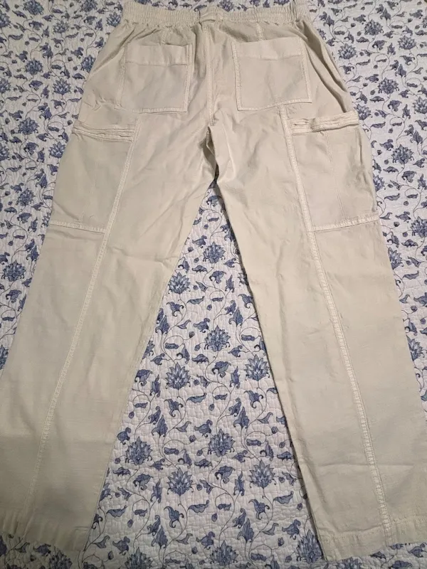 Anthropologie Angela Cropped Cargo Pants Size 26 Ivory utility Cotton Lyocell - Image 2