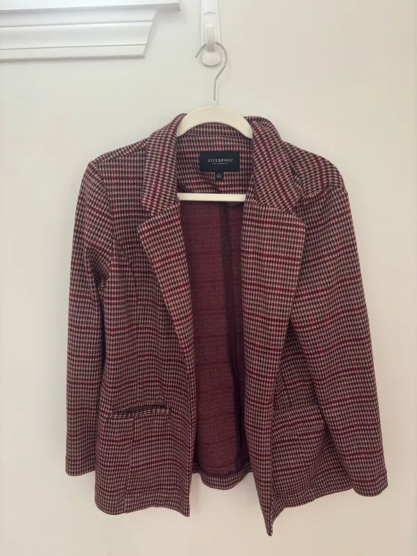 Boyfriend Blazer with Princess Dart - Image 4