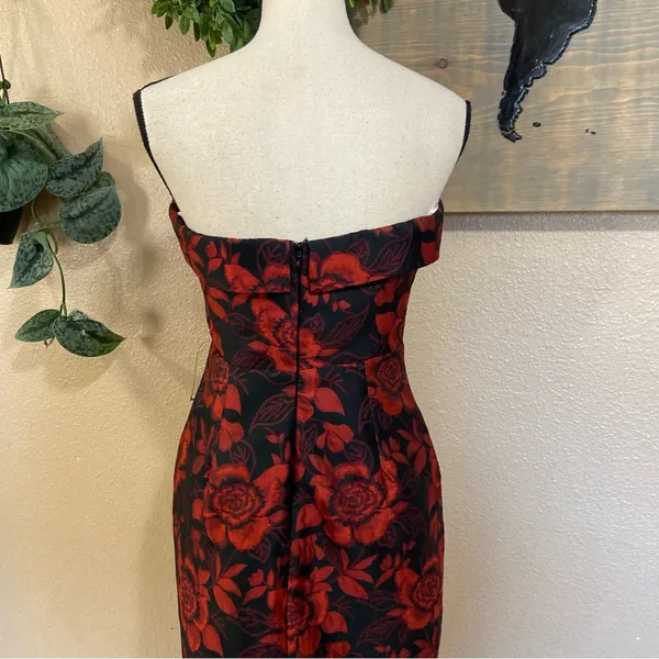 NWOT Lulus Polished Muse Black and Red Jacquard Strapless Midi Dress - Image 6