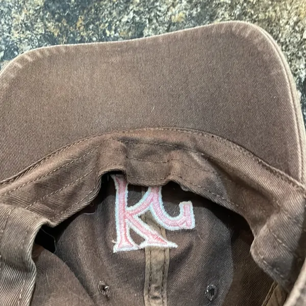 Kansas City Royals Hat Brown with Pink letters - Image 3