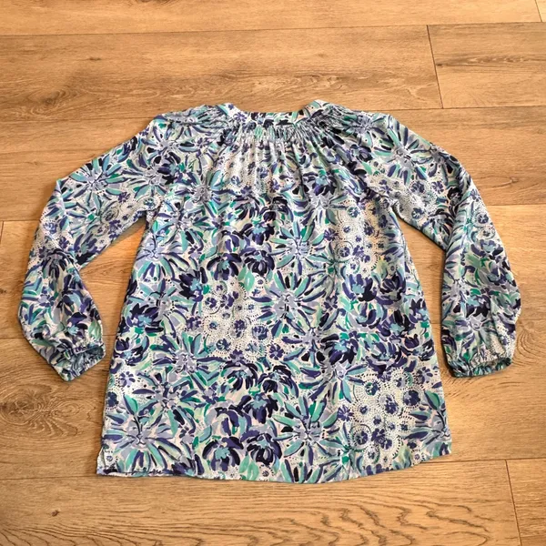 Lilly Pulitzer Elsa Silk Blouse Long Sleeve V-Neck‎ Top Smocked XSmall XS - Image 2