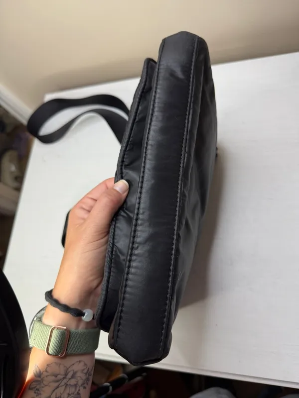 ATHLETA x Caraa Black Puffer Crossbody Bag/Purse - Image 3