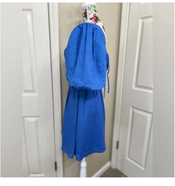 Amalie - linen plunge puff sleeve mini linen dress in blue - Image 5