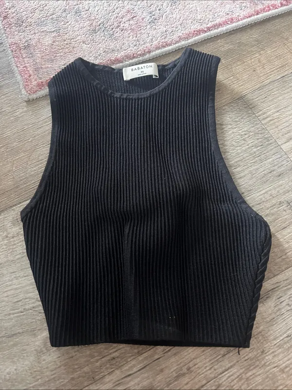 Babaton Black Ribbed High-Neck Crop Tank - Image 2