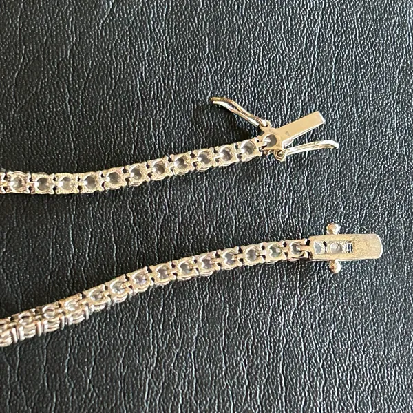 Moissanite Tennis Bracelet VVS1 925 Silver 3mm 7 Inch Brand New - Image 3