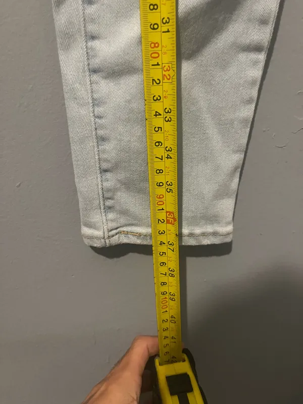 Levi  - Image 10