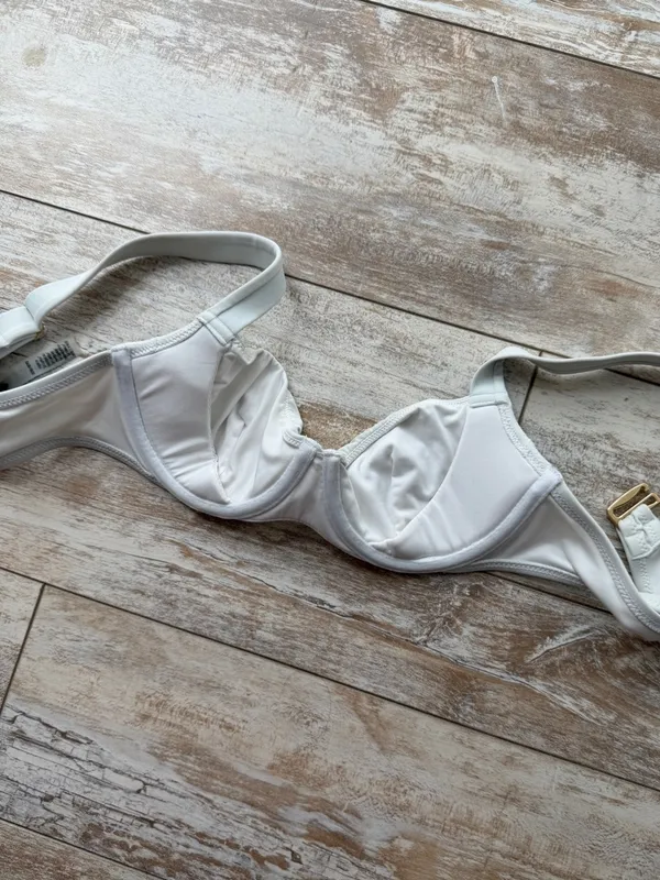 Victoria’s Secret White Eyelet Bikini Top - Image 3