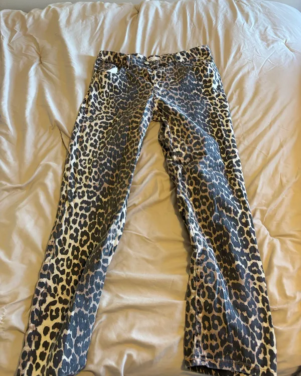 Cheetah Print jeans OAT Multiple Size 8 - Image 3