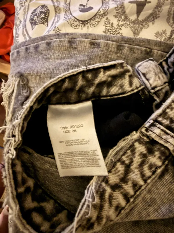 Nasty Gal Jeans Mom Black Ripped - Image 3