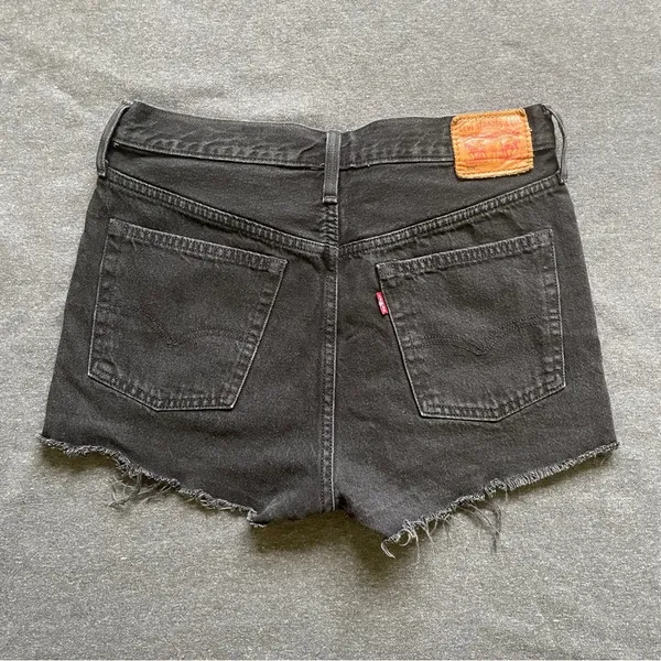 Levi's 501 High Rise Shorts 27W - Image 5
