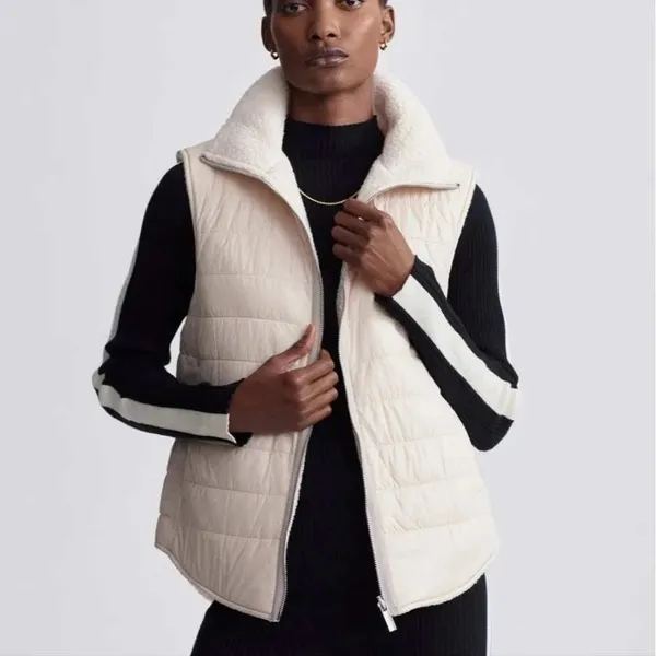 Varley Ellis Gilet Sherpa Reversible Quilted Puffer Vest Medium Beige VAR00942 - Image 2