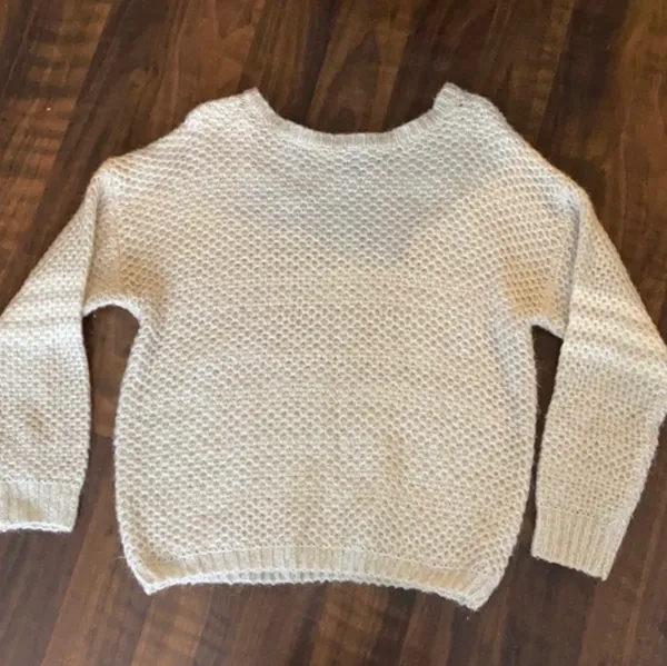 Jessica Simpson Cream Sweater - Image 4
