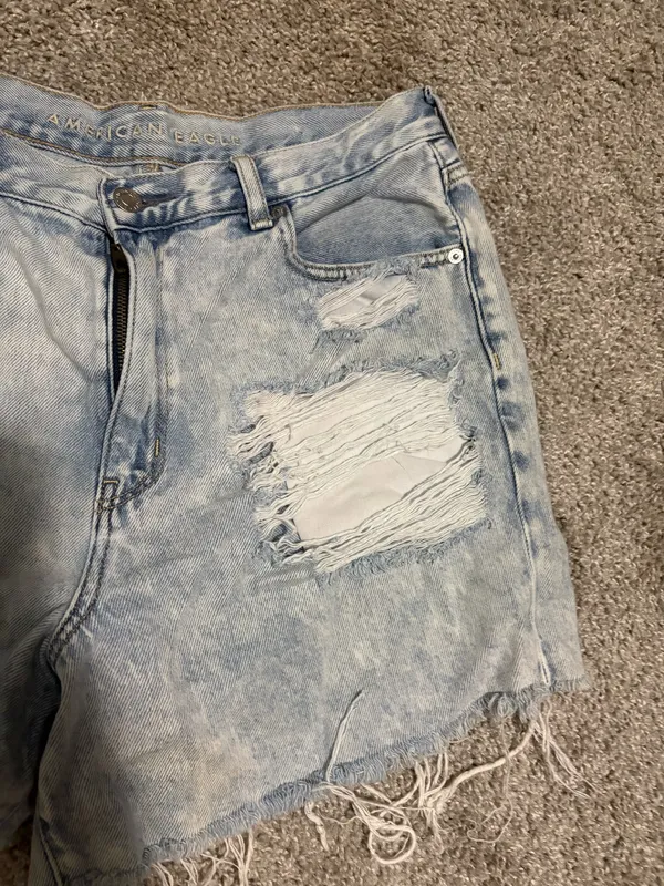 American Eagle Jean Shorts - Image 4