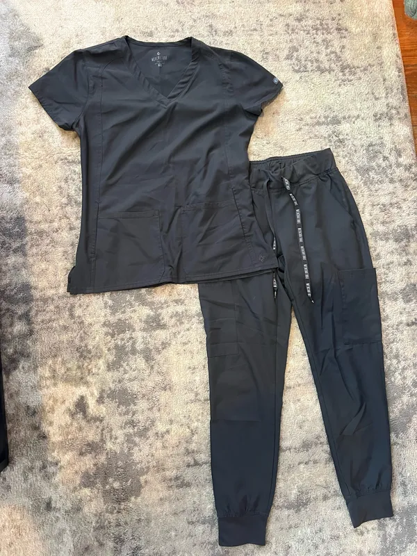 Med Couture Scrub Set - Image 4