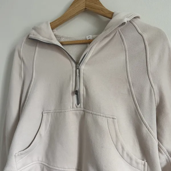 Lululemon Scuba Oversized Half Zip Size XS/S Cream White Opal - Image 4