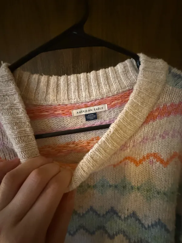 American Eagle Sweater - Image 2