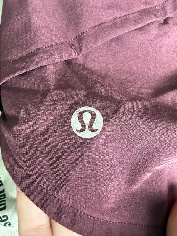 Lululemon Speed Shorts 2.5" - Image 4