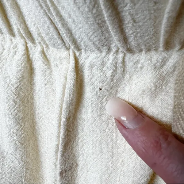 Women’s Cream Cotton Linen Blend Elastic Waist Shorts - Sz. L - Image 6