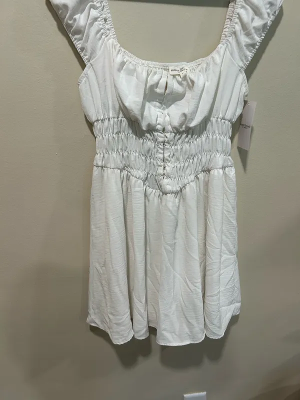 NWT white dress Size L - Image 4