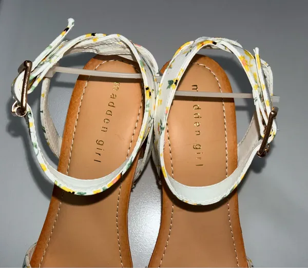 Madden Girl Caprise Block Heel Sandals White Yellow Floral - Image 8