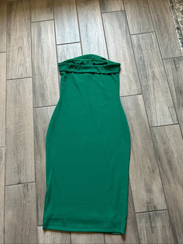 Strapless Emerald Green Midi Dress - Image 4