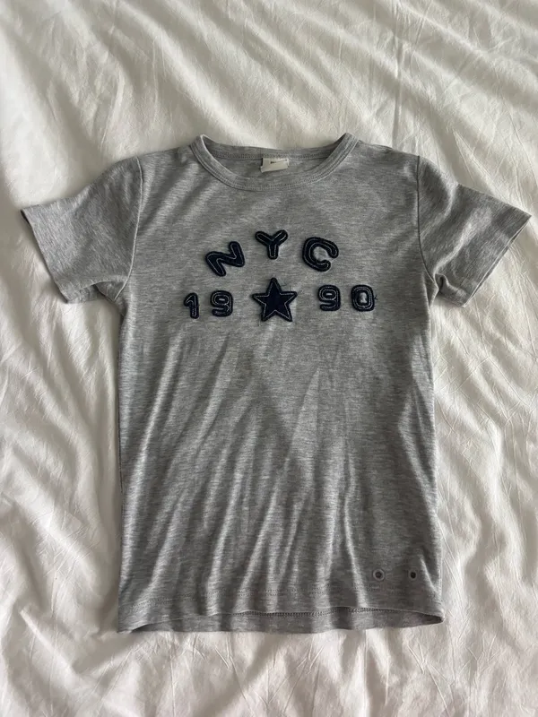 BDG Urban Outfitters NYC Baby Tee - Image 2
