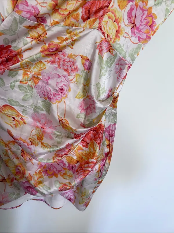 Showpo Floral Print Square Neck Sleeveless Strappy Ruched Side Mini Dress Size 6 - Image 3