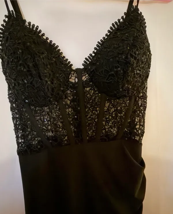 B Darlin Black Lace Bodice Slip Dress size: 3/4 - Image 2