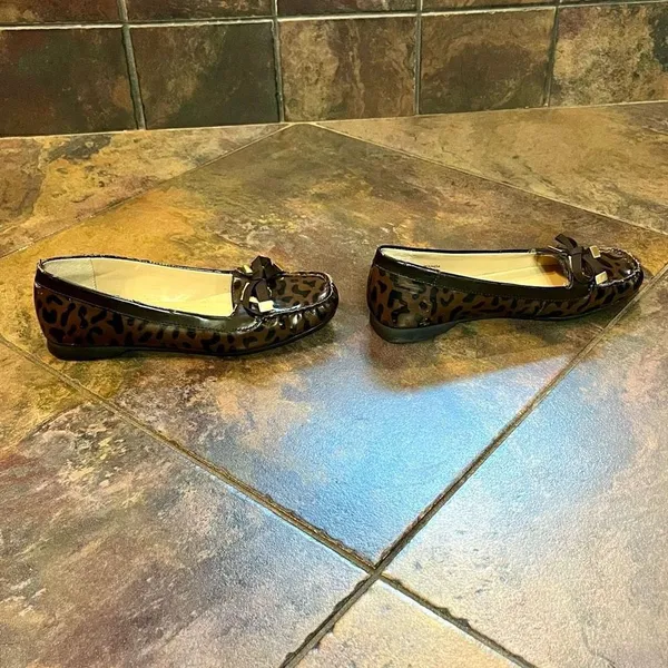 Ellen Tracy Wanda Leopard Animal Print Slip-on 5.5 - Image 3