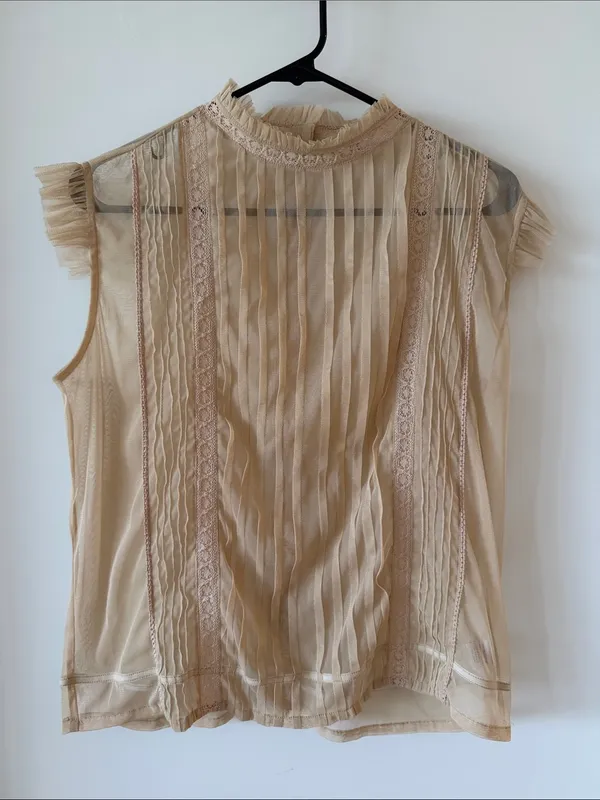 Vintage Y2K Tramp Sheer Cream Lace Pintuck Blouse - Size L - Image 2