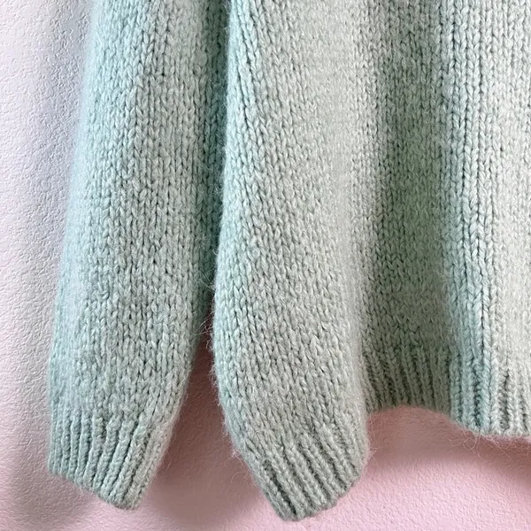Zara Women’s Mint Green Wool Blend Chunky Cable Knit Sweater Large Long Sleeve‎ - Image 4
