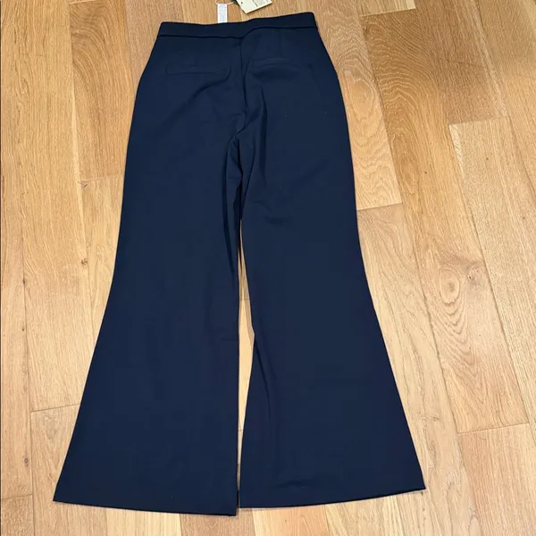 HALARA Navy flare leg Women's trouser Pants‎ small - Image 2