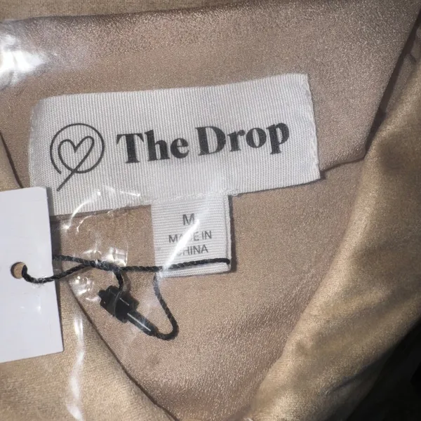 The Drop Haylan Suede Shacket Hummus‎ Button Front Pockets Size M Tan Size M - Image 5