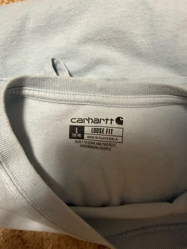Carhartt Women’s Shirt - Image 3